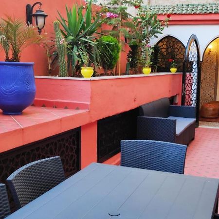 Appartements Nia Confort, Plein Centre Ville, Avec Terrasse Fès Exterior foto