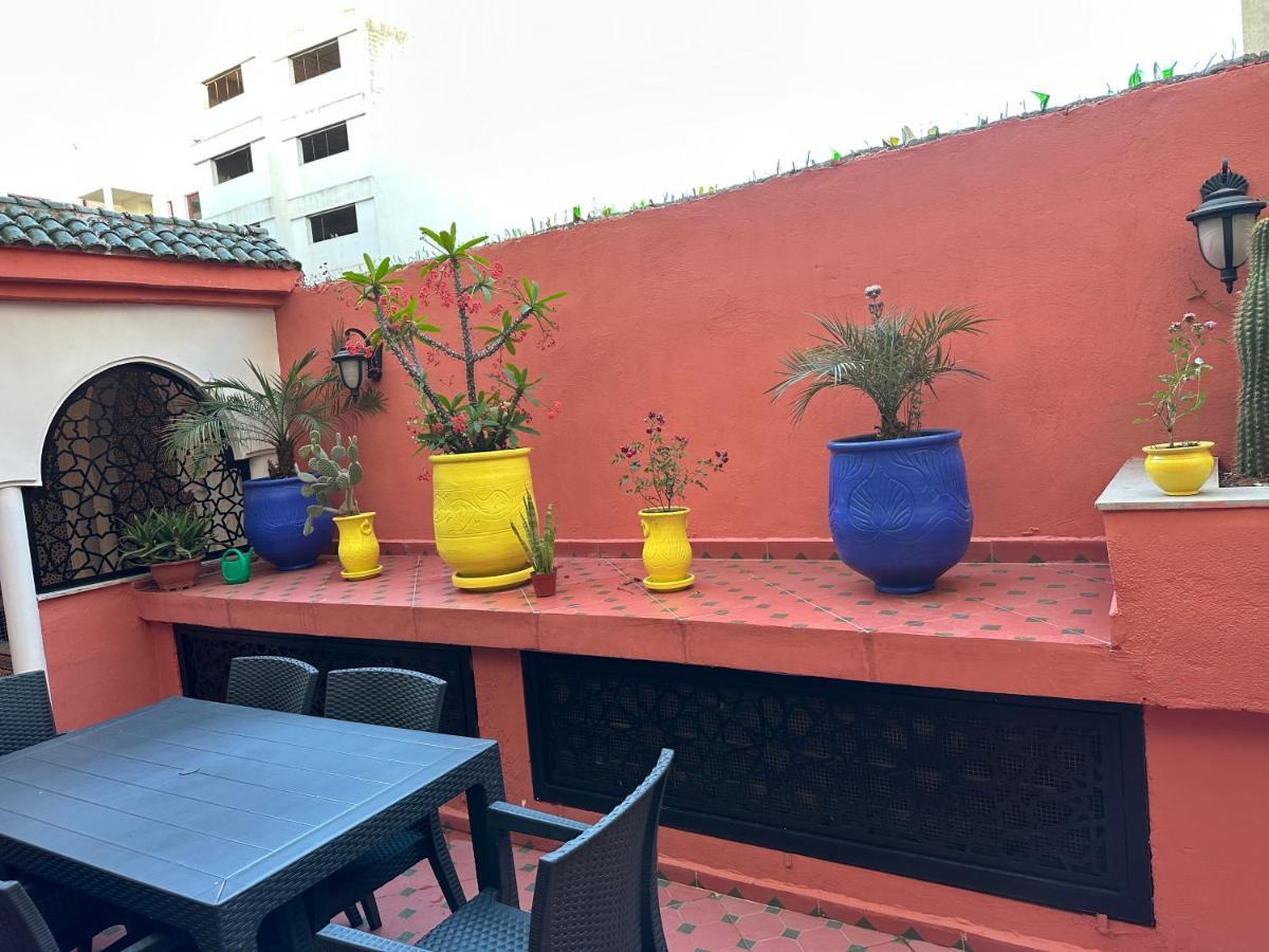 Appartements Nia Confort, Plein Centre Ville, Avec Terrasse Fès Exterior foto