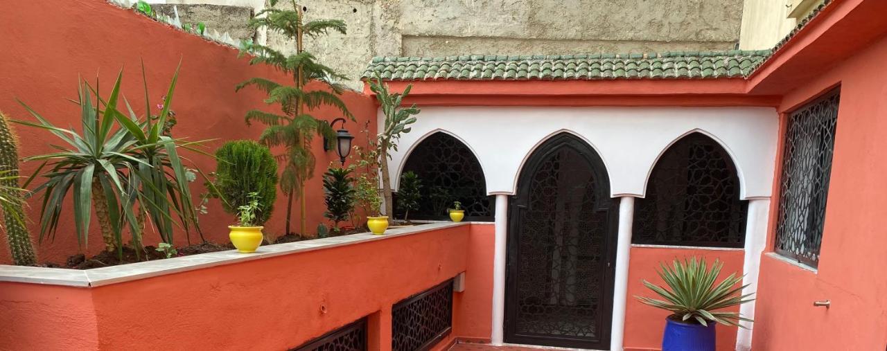 Appartements Nia Confort, Plein Centre Ville, Avec Terrasse Fès Exterior foto