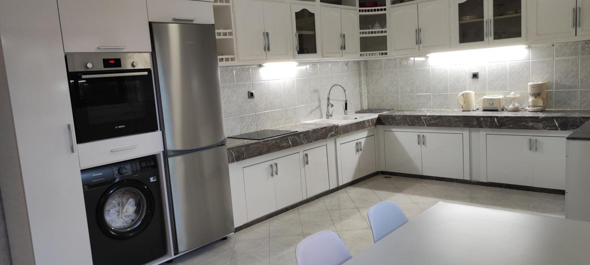 Appartements Nia Confort, Plein Centre Ville, Avec Terrasse Fès Exterior foto