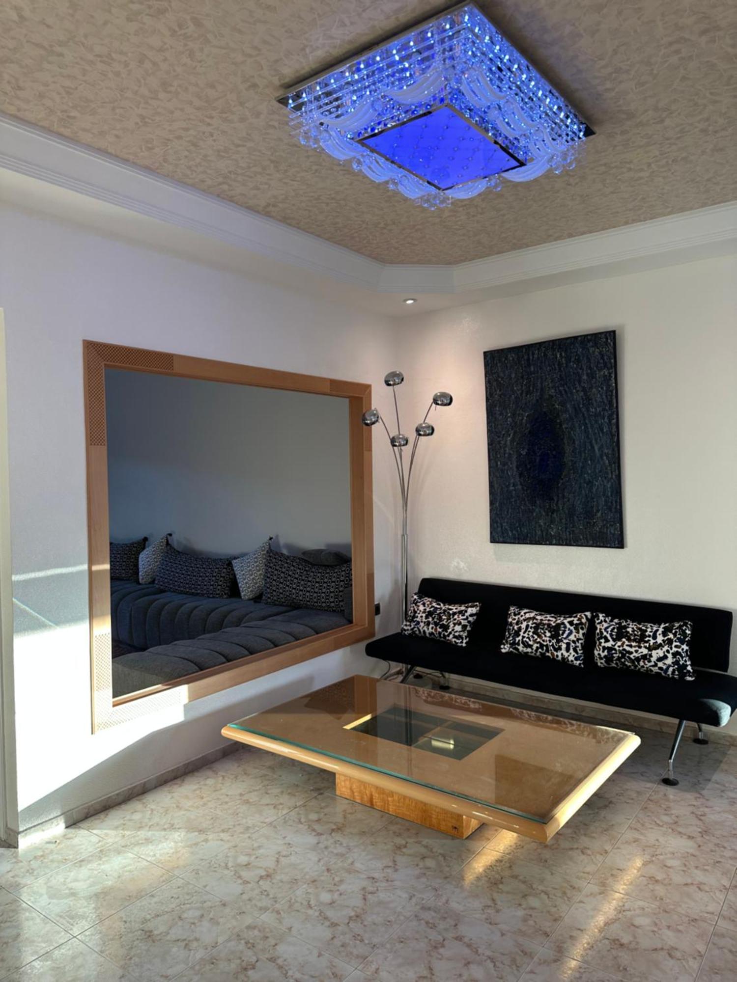 Appartements Nia Confort, Plein Centre Ville, Avec Terrasse Fès Exterior foto